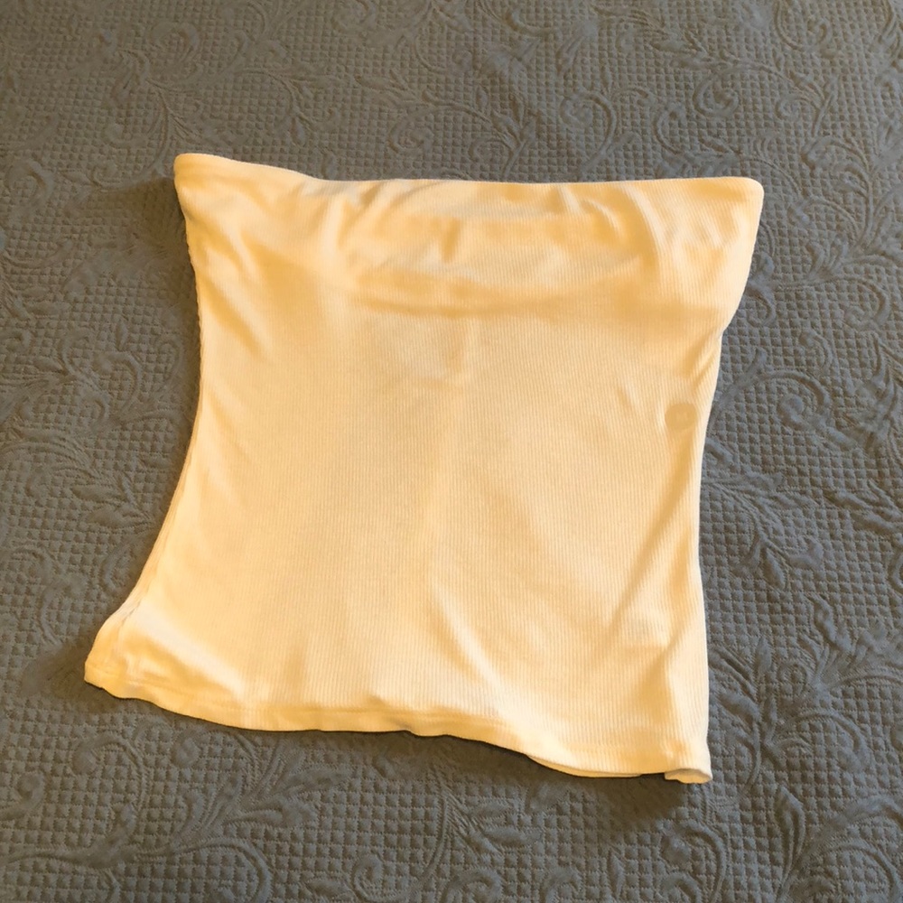 Really soft and cute PACSUN shelf tube top